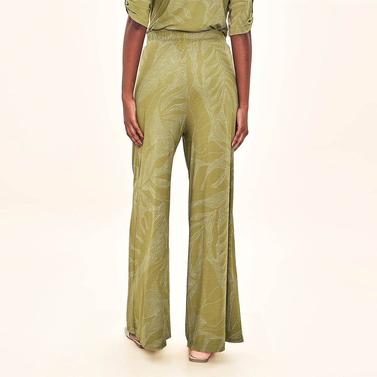 Calça Pantalona Uv Com Proteção Solar Estampa Pontilhado Pistache