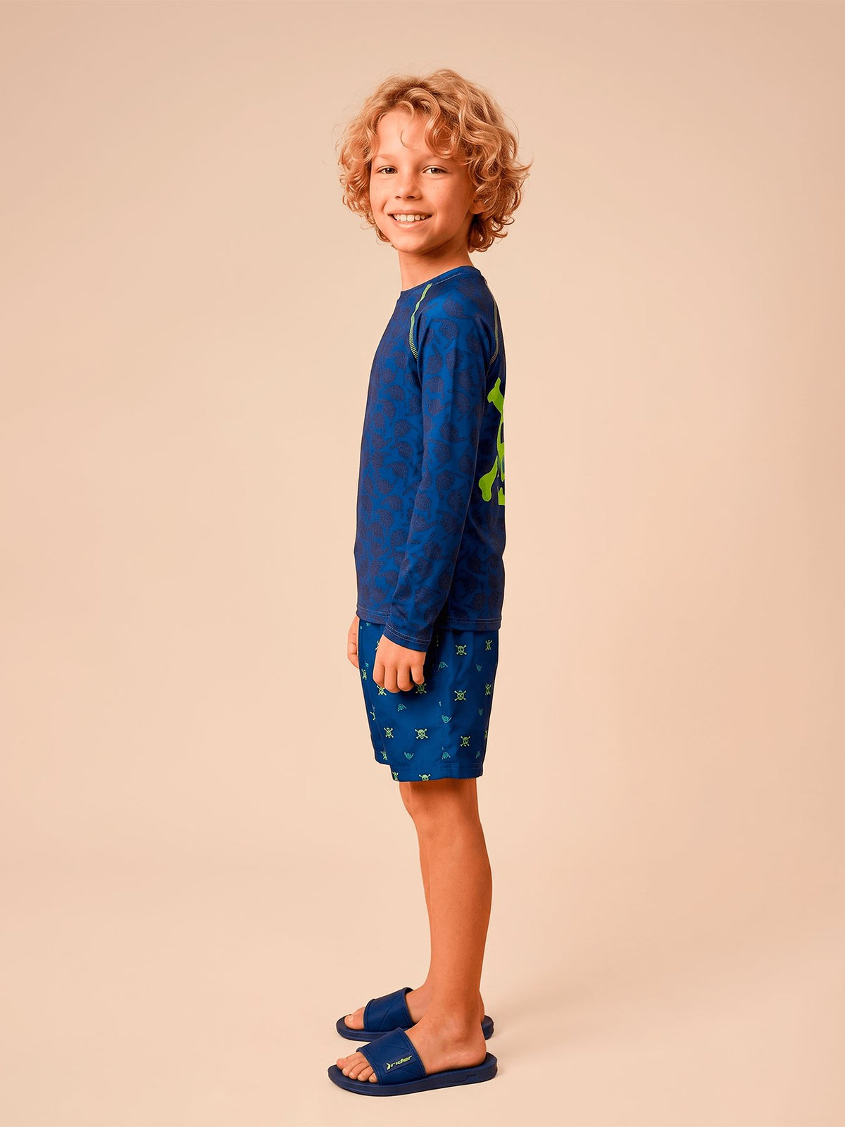Camiseta Acqua Infantil UV Com Proteção Solar ML - Estampa Pirata Fun