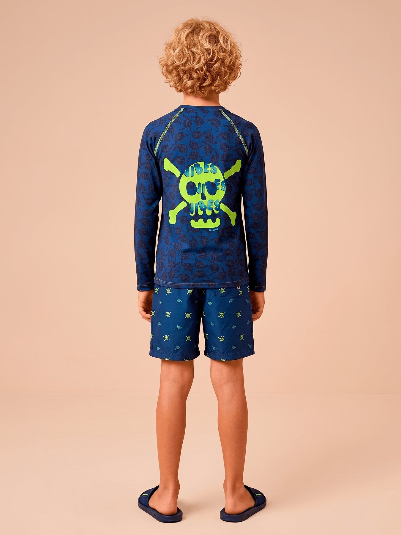 Camiseta Acqua Infantil UV Com Proteção Solar ML - Estampa Pirata Fun