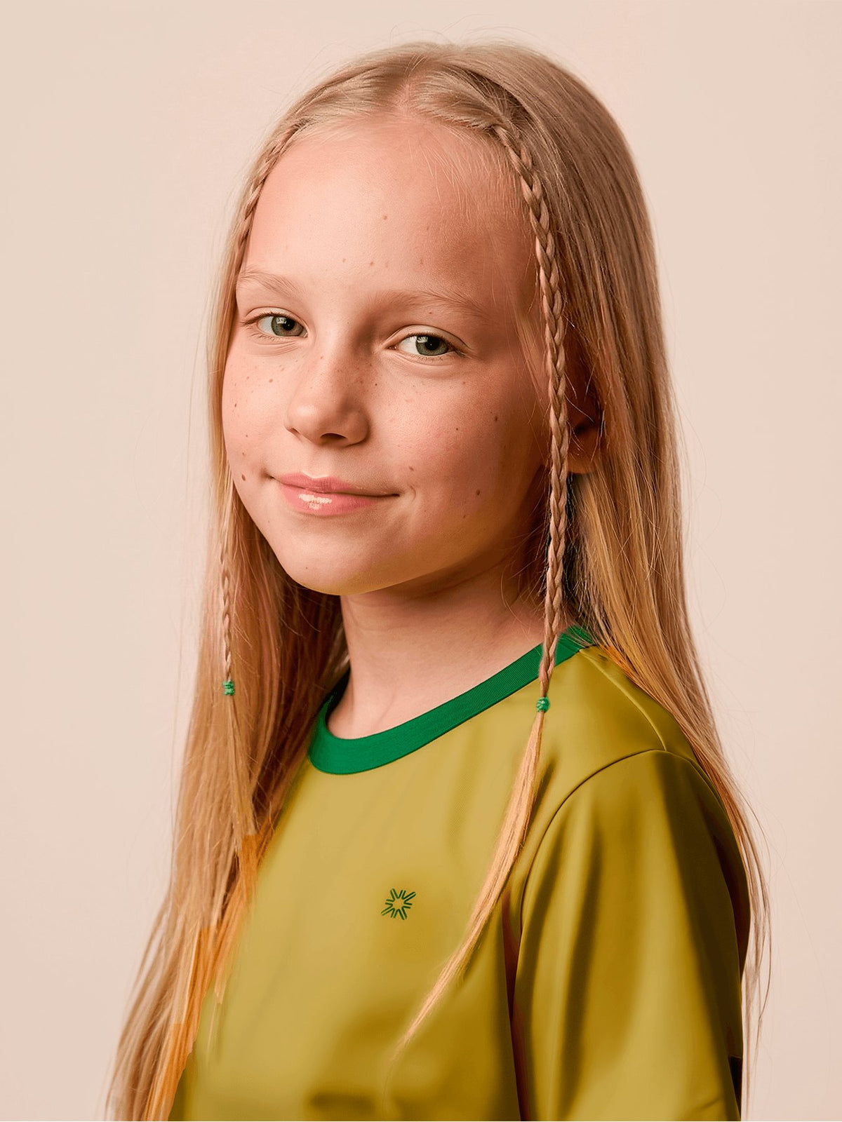Camiseta UV Infantil com Proteção Solar Bicolor Brasil MC – AMARELO | Copa 2026