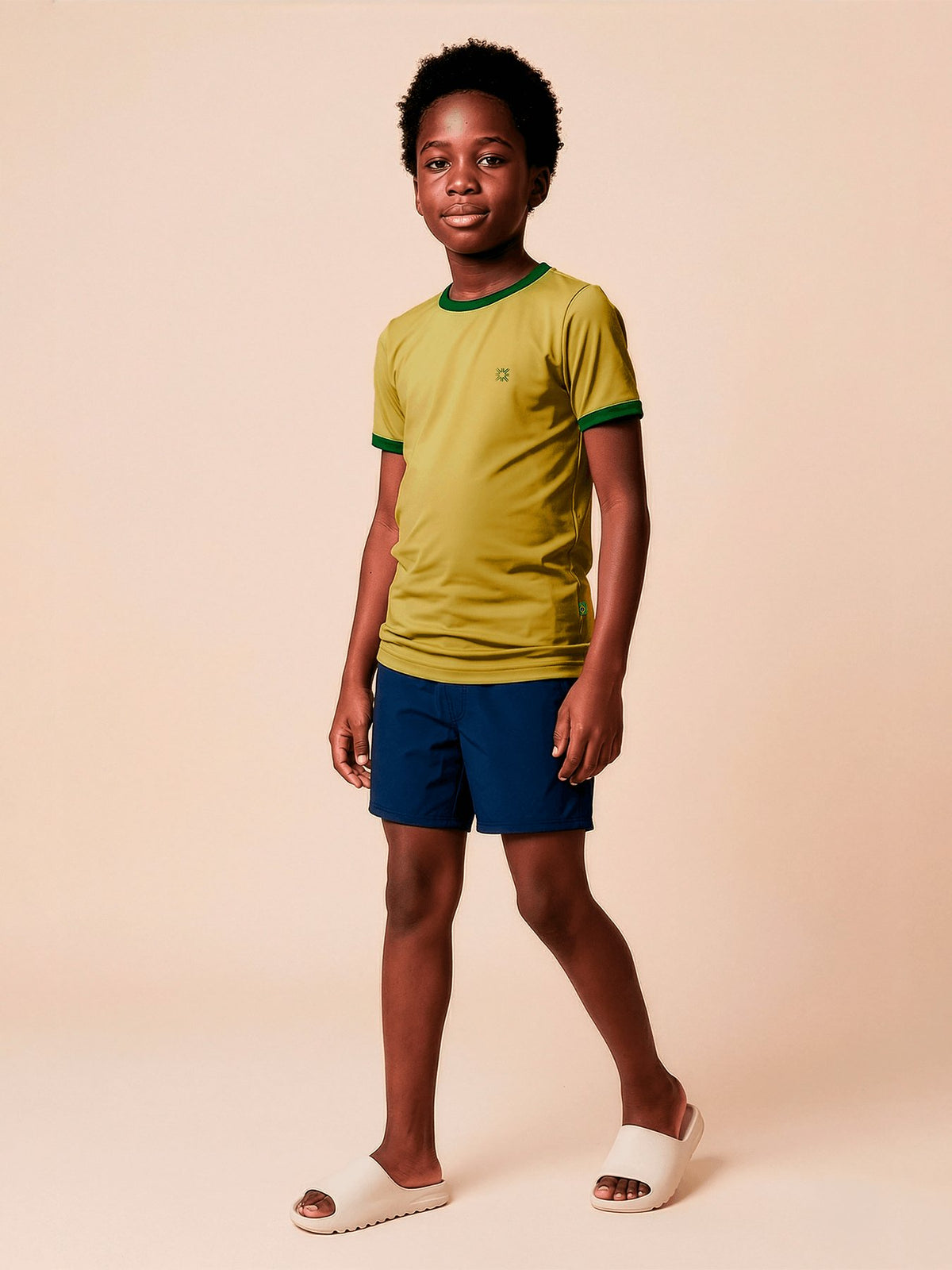 Camiseta UV Infantil com Proteção Solar Bicolor Brasil MC – AMARELO | Copa 2026