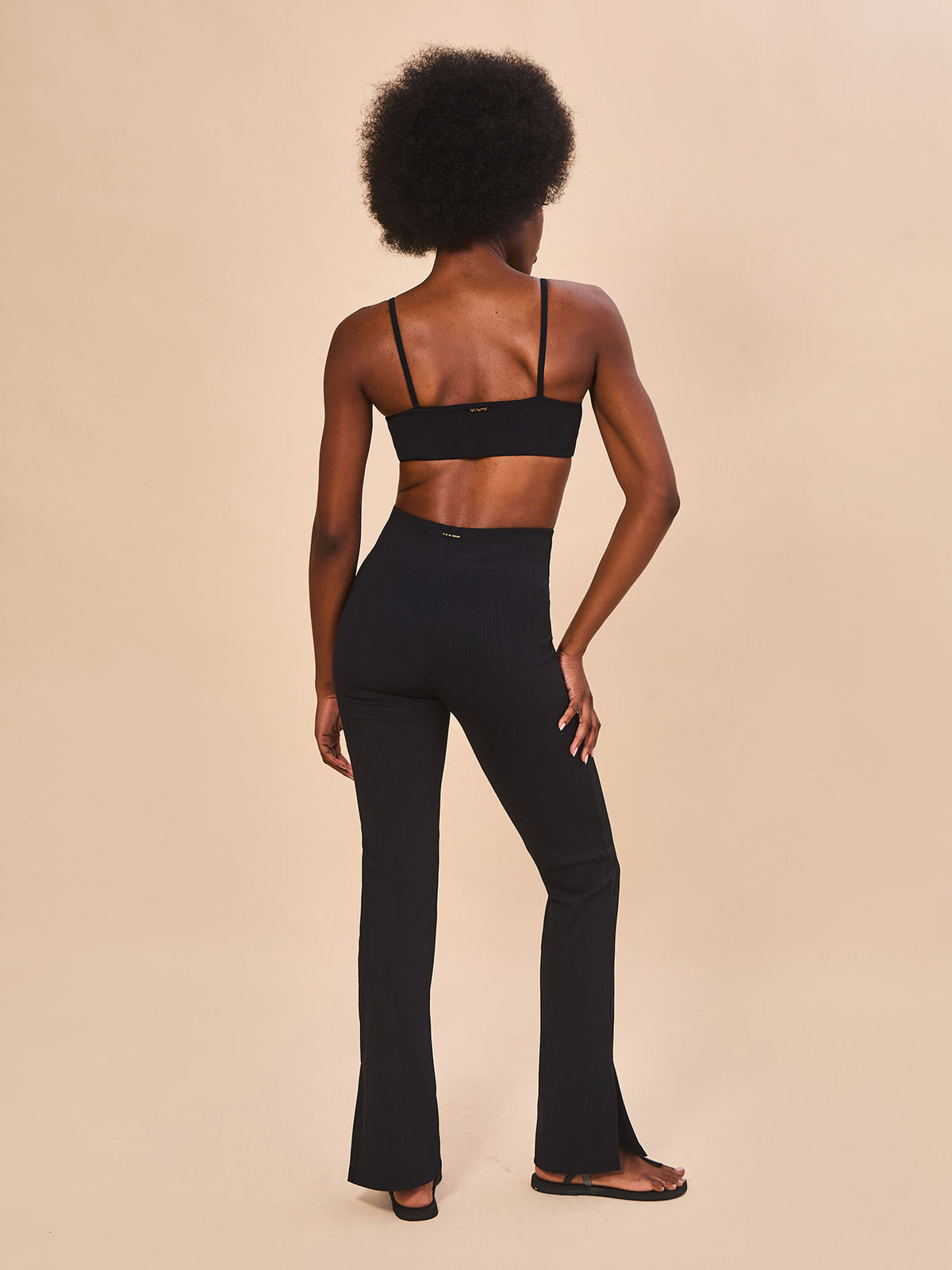 Calça Canelada UV Com Proteção Solar FEM - PRETO