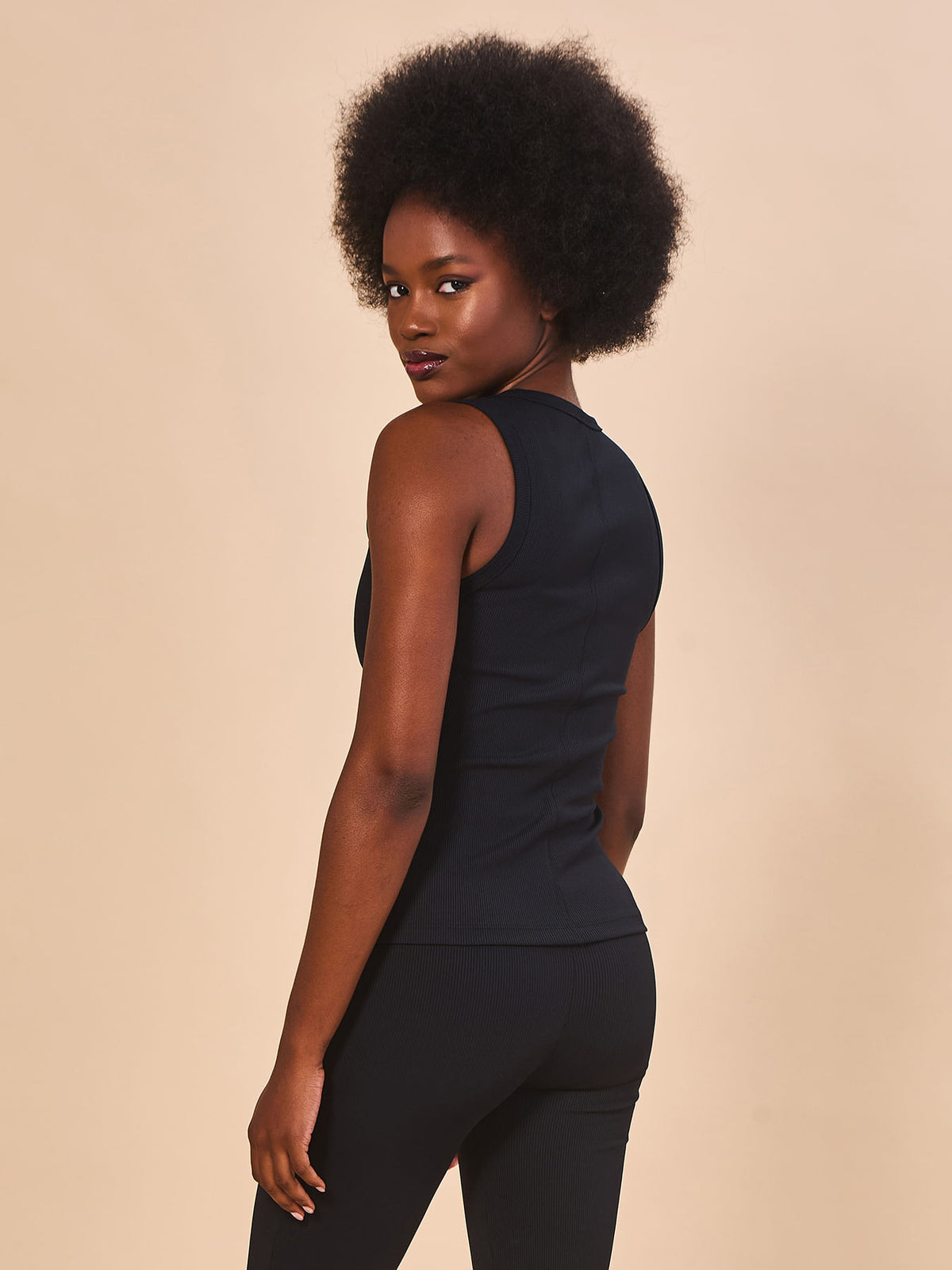 Camisa UV Com Proteção Solar Regata Canelada Fem - PRETO