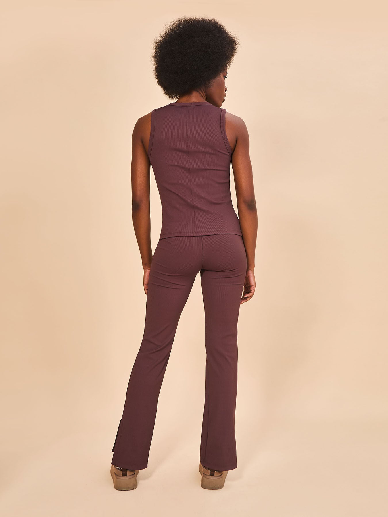 Calça Canelada UV Com Proteção Solar FEM - CAFÉ