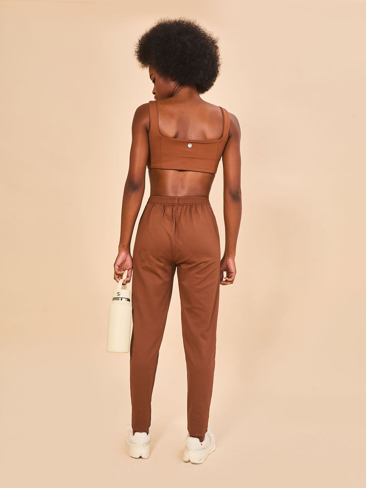 Calça Munique Textura Uv Com Proteção Solar FEM - MARROM