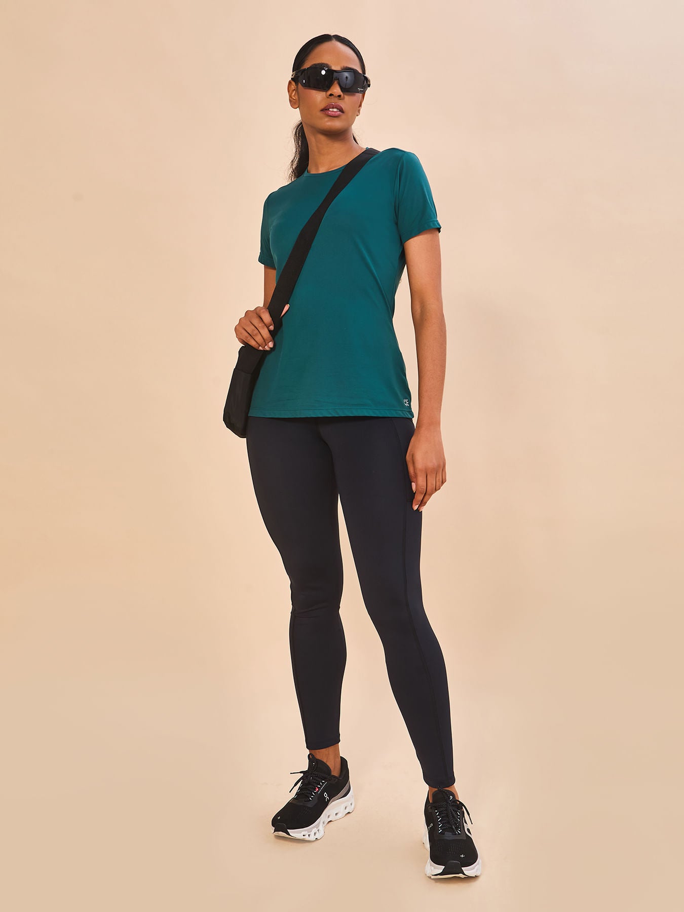 Camiseta UVLINE New Fit | Feminino