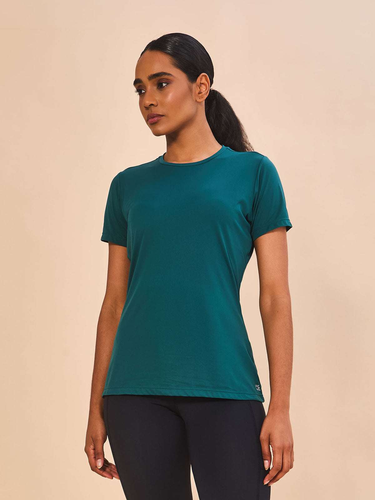 Camiseta UVLINE New Fit | Feminino