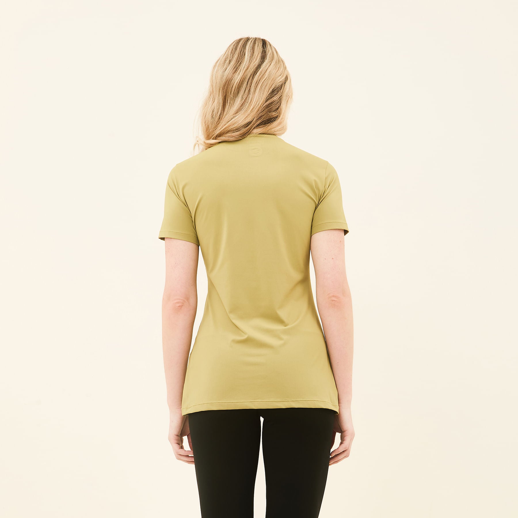 Camisa UV Feminina Com Proteção Solar Uv Pro-OLIVA