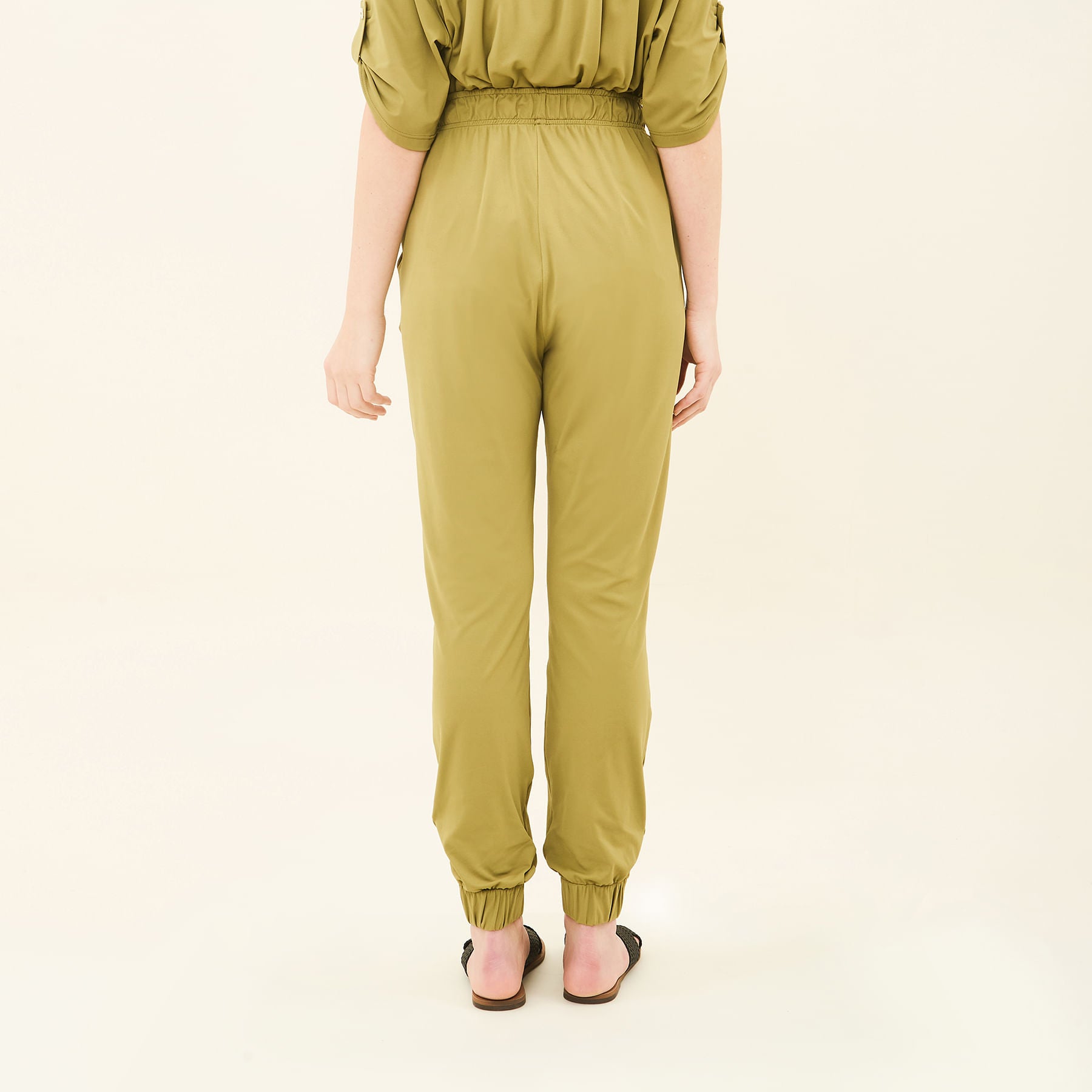 Calça UV Basic Com Proteção Solar Oliva