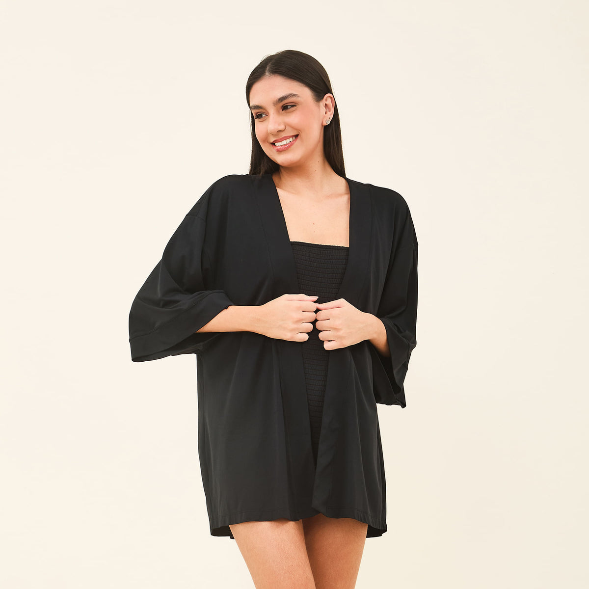 Saída de Praia UV Com Proteção Solar Kimono Color -PRETO