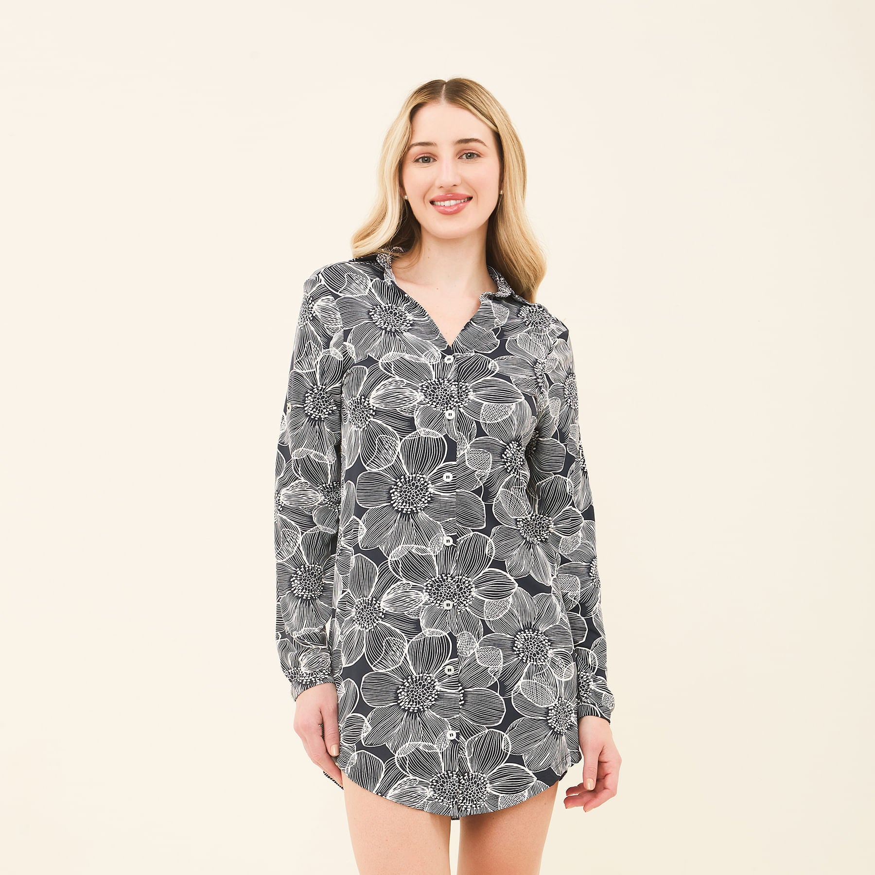 Saída de Praia UV Com Proteção Solar Chemise Estampa Dália Marinho