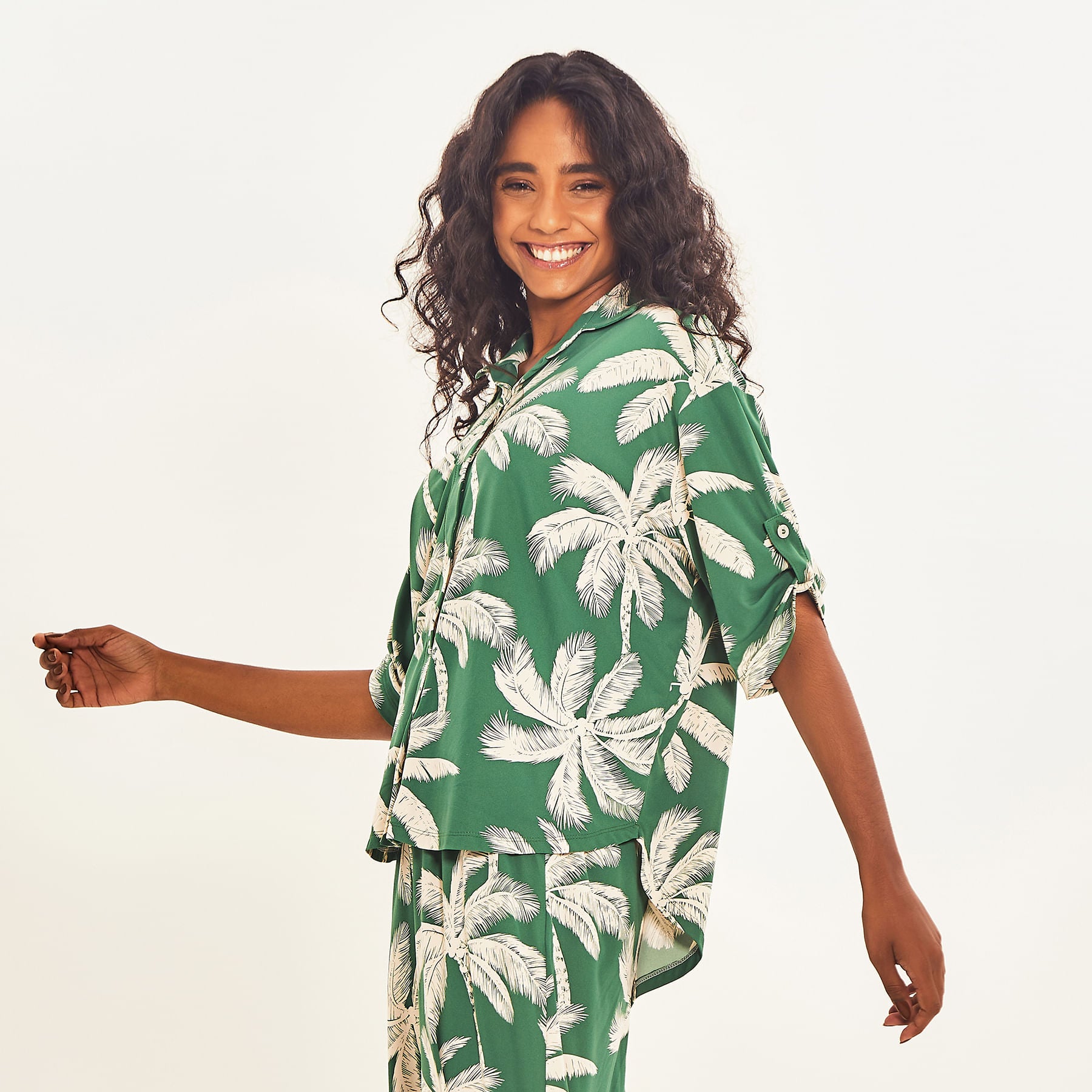 Camisa UV Com Proteção Solar Copa Estampa Coqueiro Verde