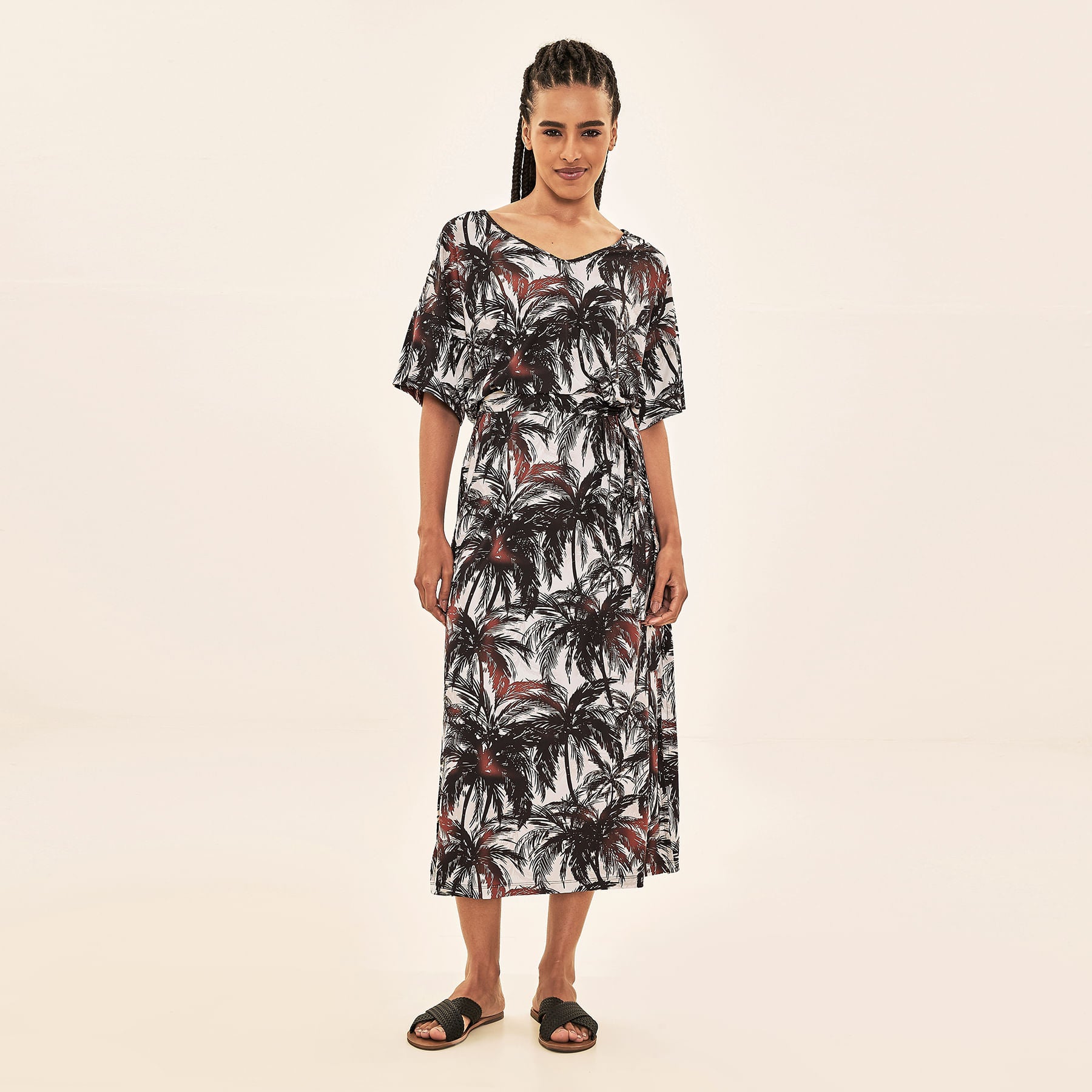 Saída de Praia Uv Com Proteção Solar Kaftan - Estampa Coqueiros Bege