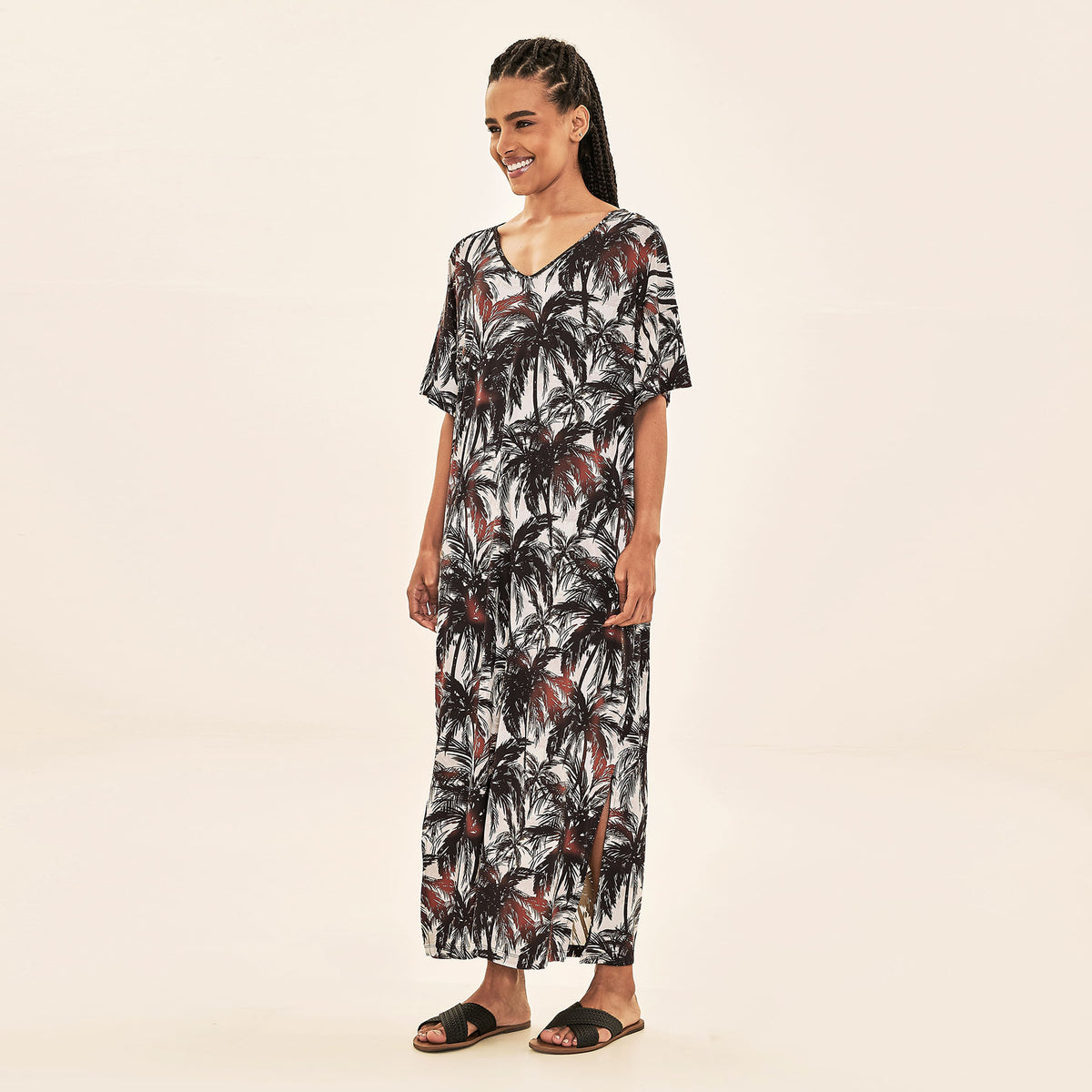 Saída de Praia Uv Com Proteção Solar Kaftan - Estampa Coqueiros Bege
