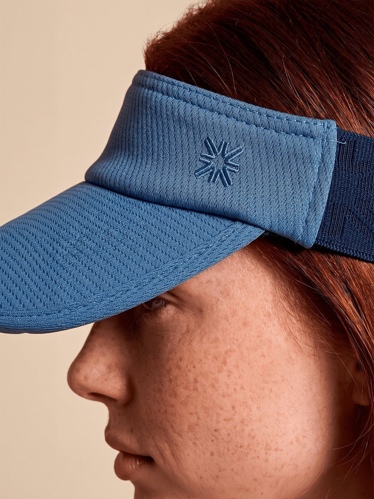 Viseira UV Elastic Com Proteção Solar - AÇO